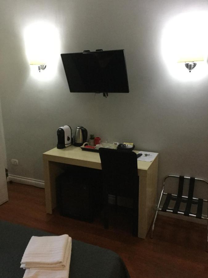 Elle Cavour Guest House Рим Экстерьер фото